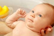 Peeling hud i ansiktet på en baby: tips, behandling, förebyggande metoder