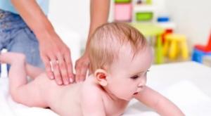 Bebê prematuro: desenvolvimento por mês, características do cuidado, complicações, atraso no desenvolvimento